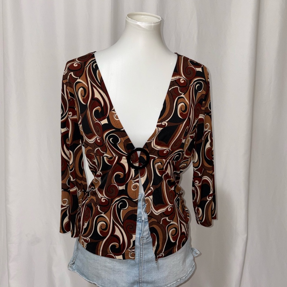 Retro Swirl Print Brown V-Neck Top with Ring Detail